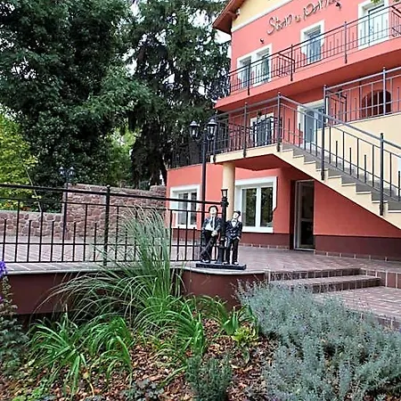 Stan Es Panzio B&B