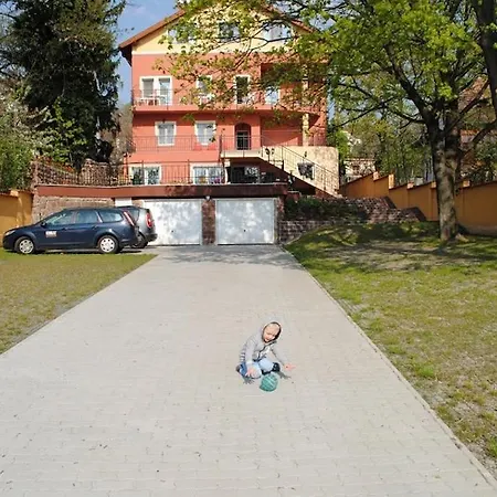 Stan Es Panzio Отель типа 