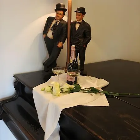 Stan Es Panzio Bed & Breakfast *