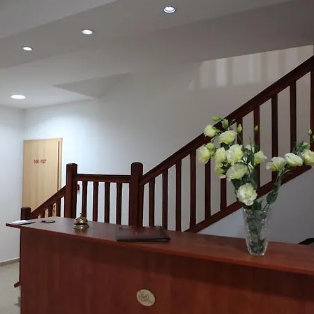 Bed & Breakfast Stan Es Panzio