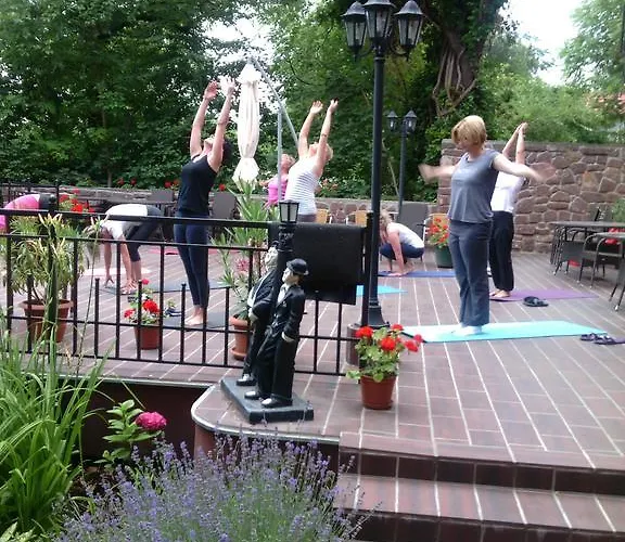 Stan és Panzió 3* Balatonalmádi