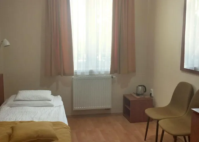 Stan és Panzió Couette-café 3*