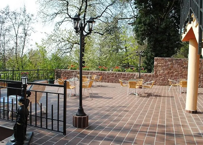 Couette-café Stan és Panzió Balatonalmádi