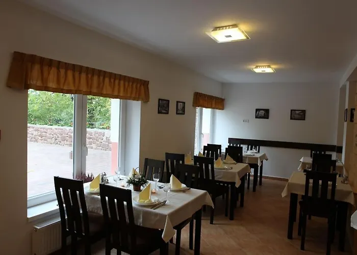 Stan és Panzió Couette-café 3*