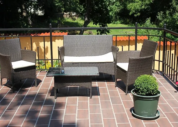 Stan és Panzió Couette-café 3*