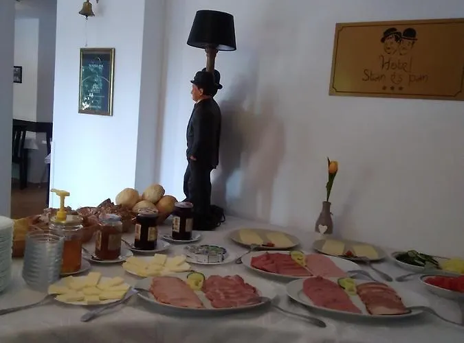 Couette-café Stan és Panzió